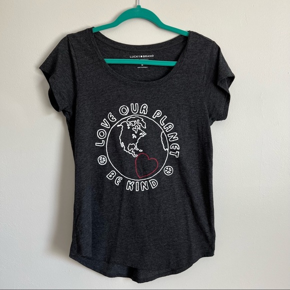 Lucky Brand Tee Love Our Planet Be Kind Tee Soft Graphic T-Shirt Top Grey Medium - Picture 11 of 15